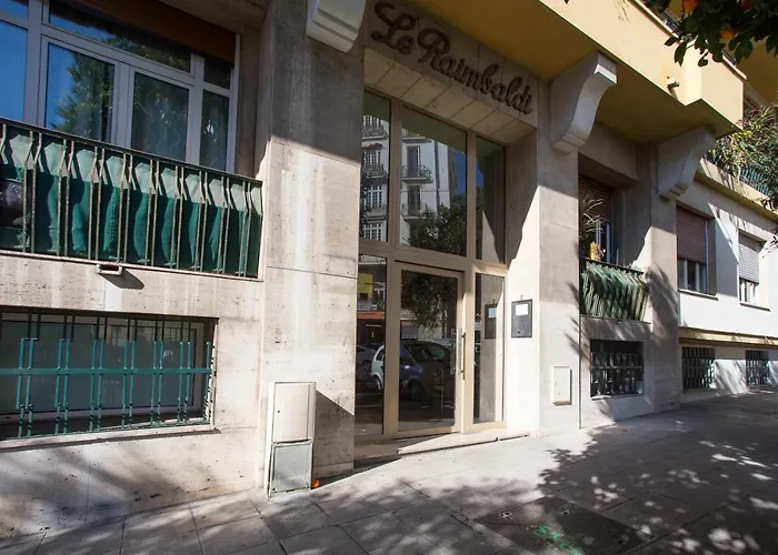 26 Nice , La Riviera